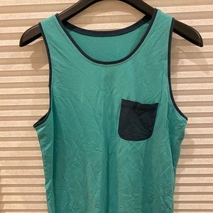 Teal metal vent lululemon tank